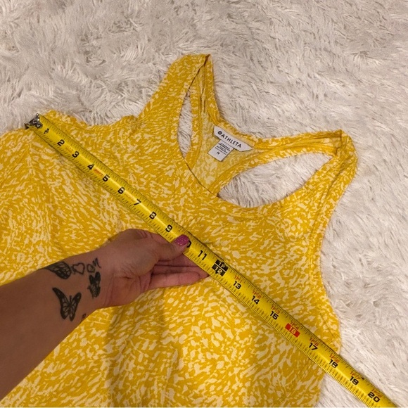 ATHLETA Ultimate Scoop Tank Racerback Tank Top Yellow & White Size Medium - Picture 6 of 10